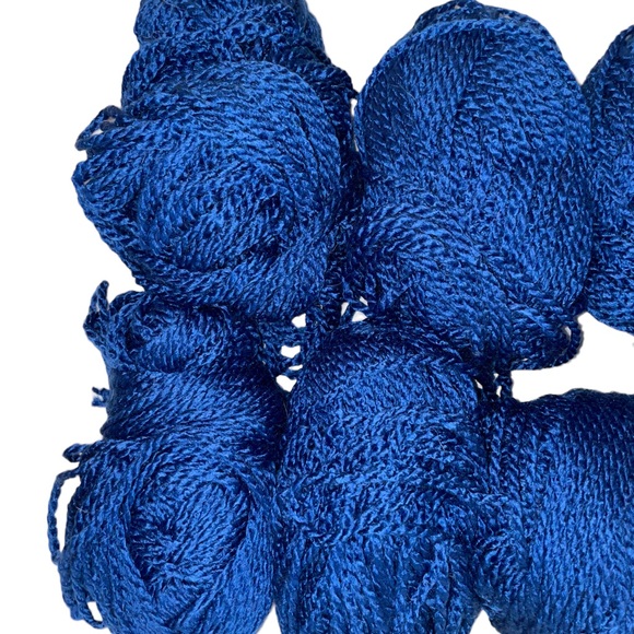 Lot of 7 Sprightly Yarns Acrylic Super Bulky Yarn Royal Blue Crochet Knit - Picture 2 of 4